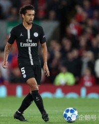  布雷斯特门将超神扑救零封巴黎  