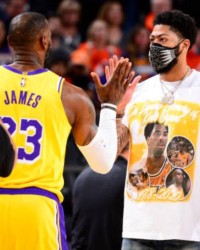  开拓者利拉德60分创队史新纪录