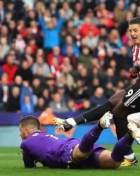  洛里昂旧将回归救主，替补登场上演梅开二度  