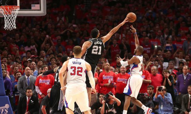  保罗最后2秒三分，马刺绝杀送火箭五连败  